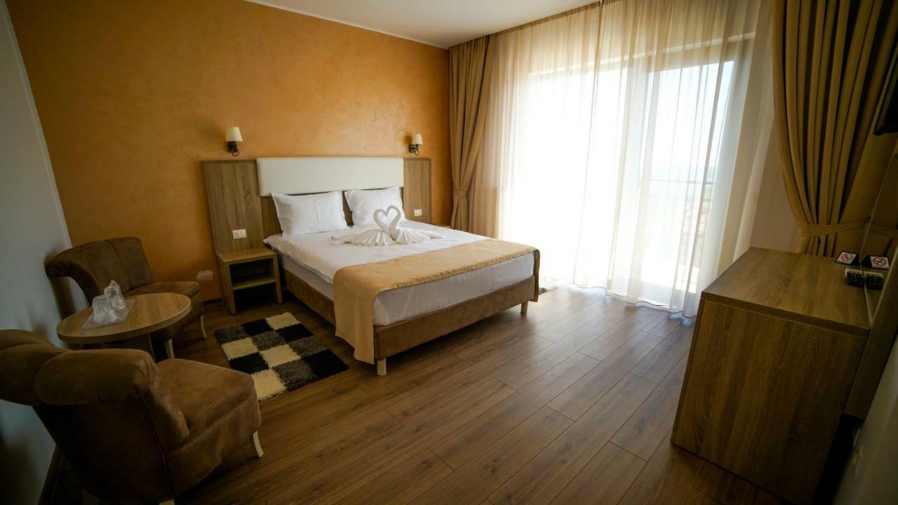 Valurile Marii Vama - Veche Hotel Vama Veche Exterior photo